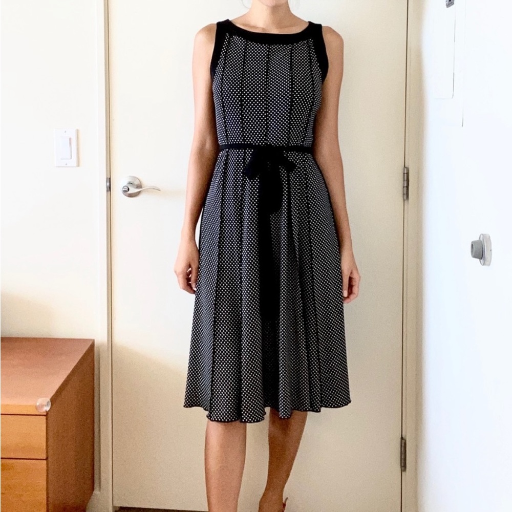 Voir Voir Women‎ Black Polyester Round Neck Sleeveless Knee Length Dress Size 10